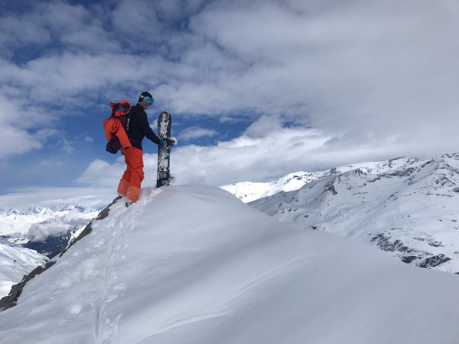 book snowboard lessons