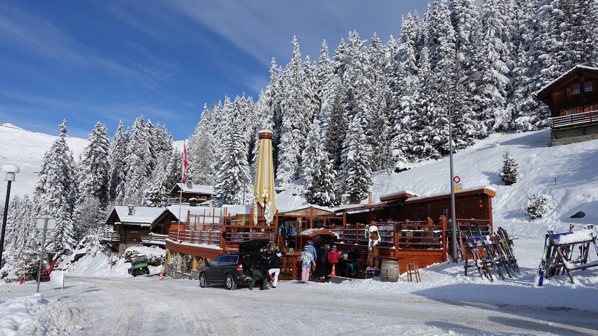 Le Carrefour - Mountain Restaurants Verbier