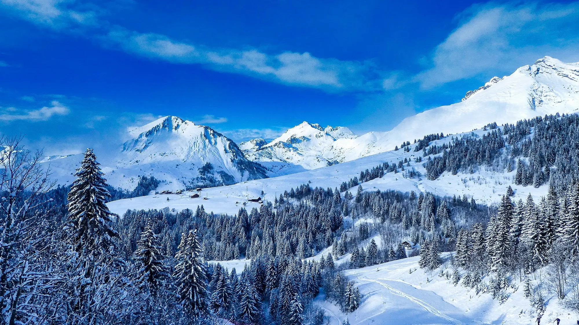 Une photo de Morzine après une nouvelle chute de neige